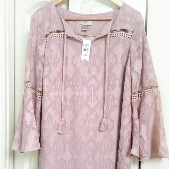 LOFT Dresses & Skirts - SOLD ⛔️ LOFT Textured Long Sleeve Dress NWT